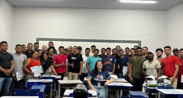 Setur-MA promove cursos de qualificação para condutores e guias turísticos em Barreirinhas