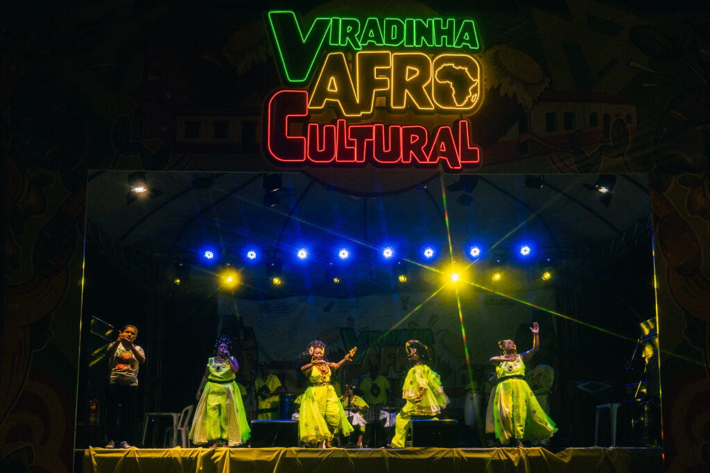 B anda Ylugure na Viradinha Afro em 2024. - (Foto: Divulgação)