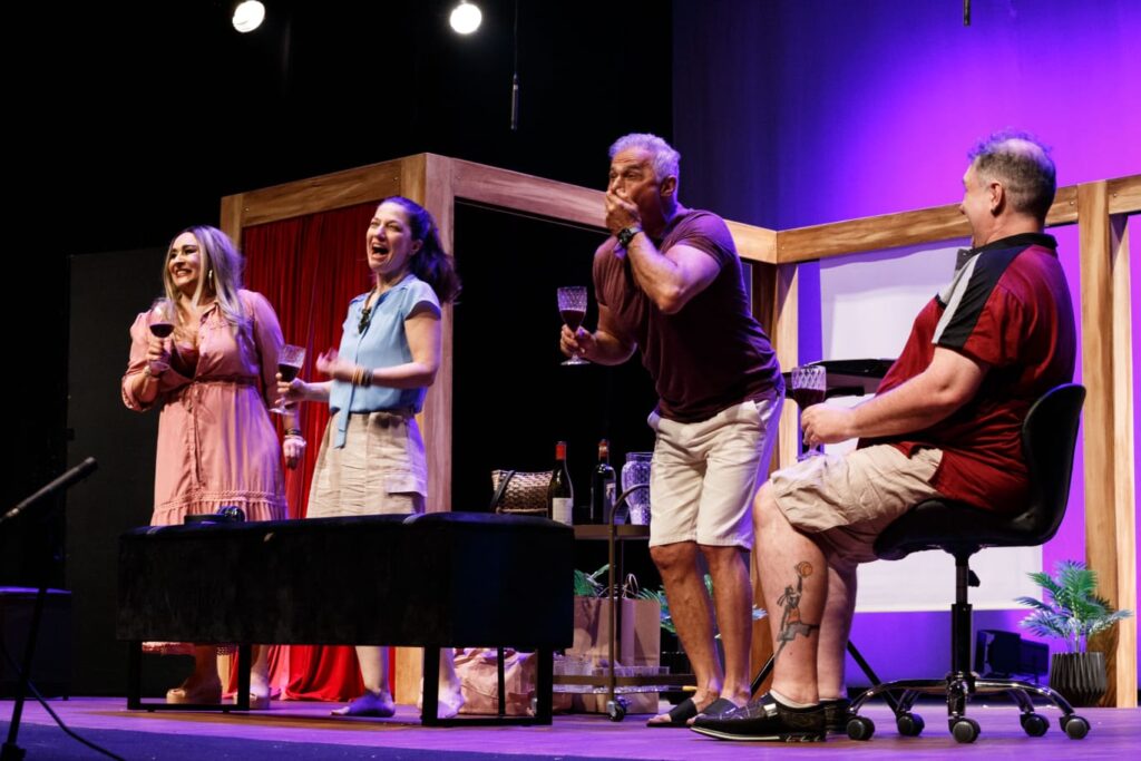 Comédia “Troca-Troca” chega a São Luís para duas apresentações no Teatro Arthur Azevedo