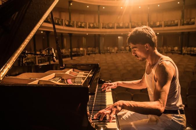 Rock ao Piano retorna a São Luís com espetáculo em homenagem aos 50 anos de 1975