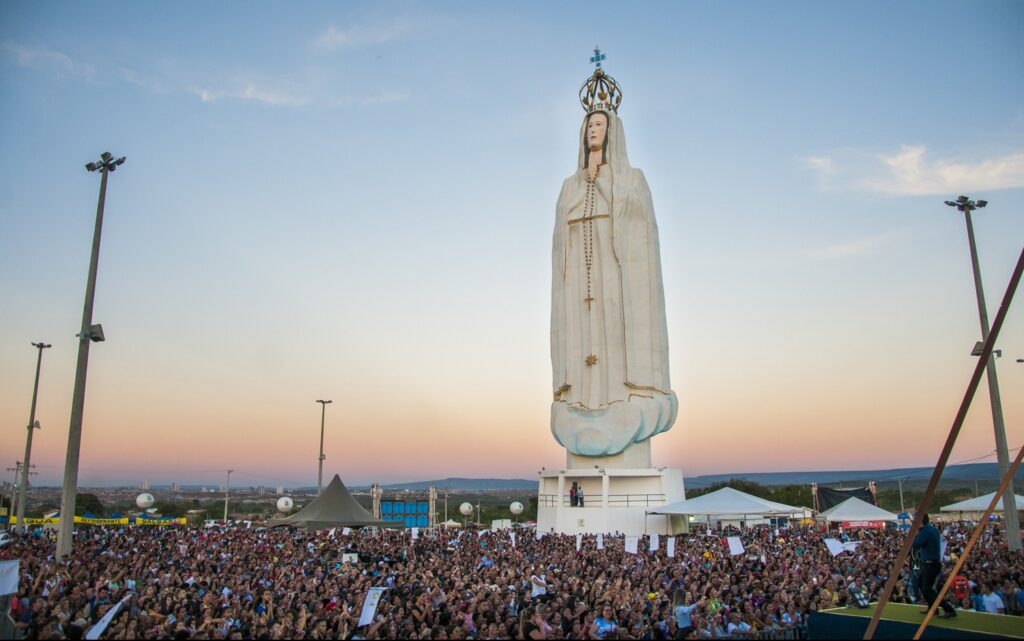 Estátua de 54m de Nossa Senhora de Fátima é inaugurada no Ceará e supera o Cristo Redentor