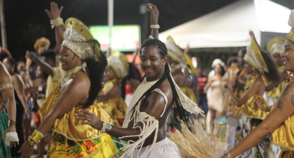 Grupo de Dança Afro Malungos apresenta “Zumbi Vive” na Praça da Flor do Samba
