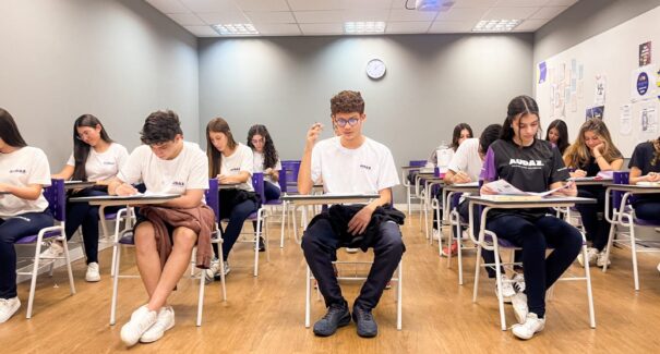 O sonho é estudar medicina? Especialista dá dicas para chegar lá