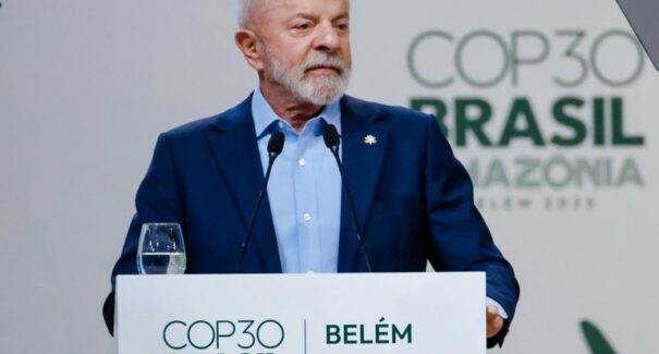 Lula alerta para colapso climático e critica gastos militares