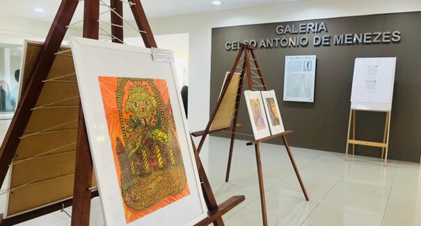 Desenhos de artista visual estão expostos na galeria do Fórum de São Luís
