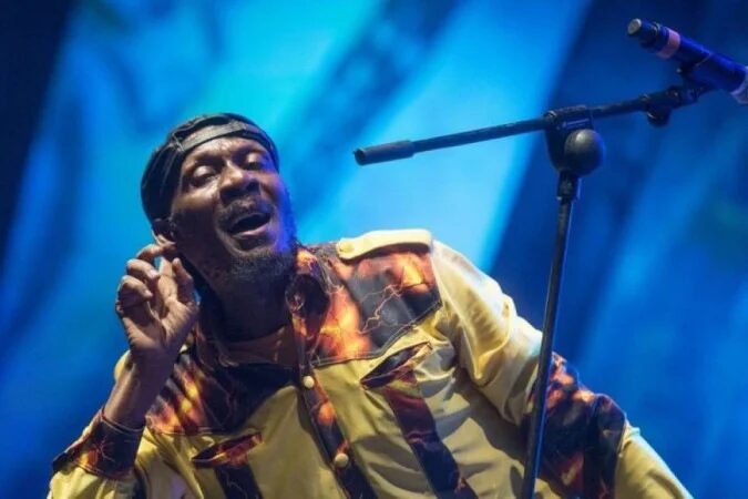 Ícone mundial do reggae, Cliff foi um dos principais responsáveis por levar o gênero ao público internacional antes mesmo da ascensão de Bob Marley - (crédito: JOSE JORDAN)

