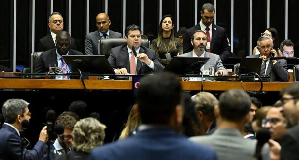 Congresso derruba 52 vetos à Lei Geral do Licenciamento Ambiental