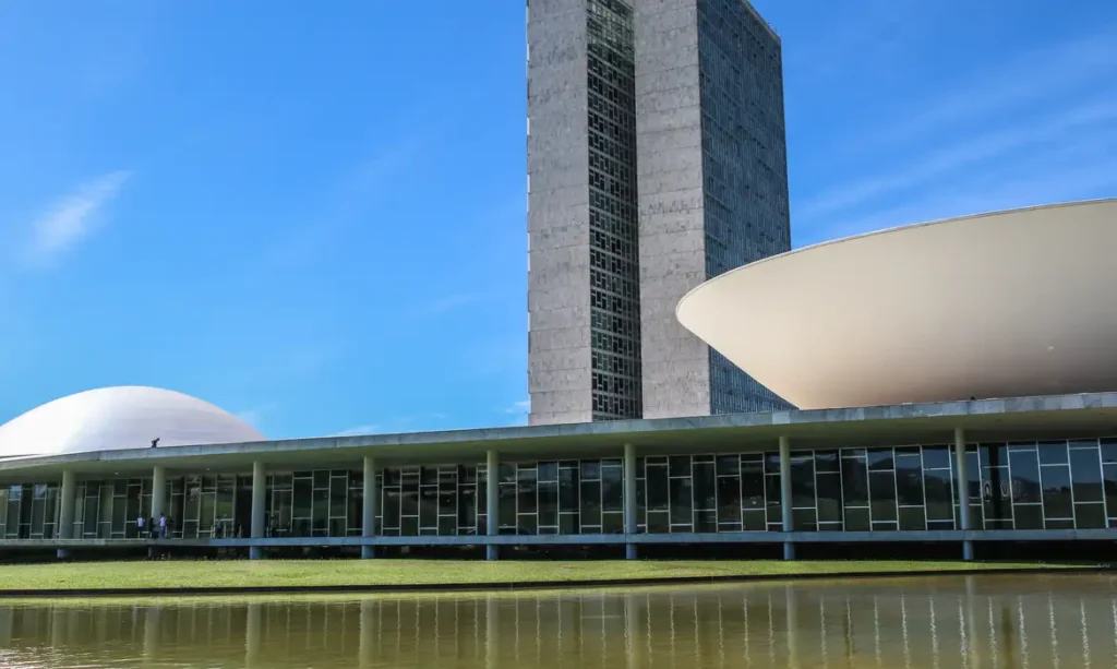 Governo pede mais tempo para que PL Antifacção seja votado