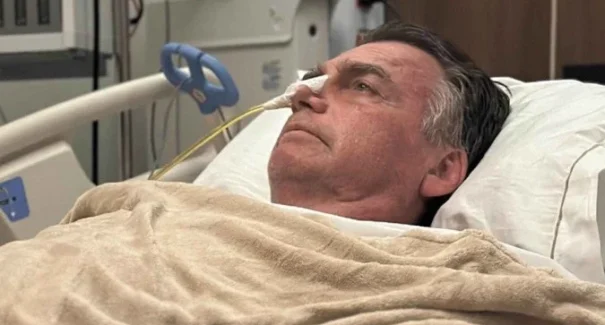 Moraes rejeita pedido para Bolsonaro receber visita do sogro em hospital