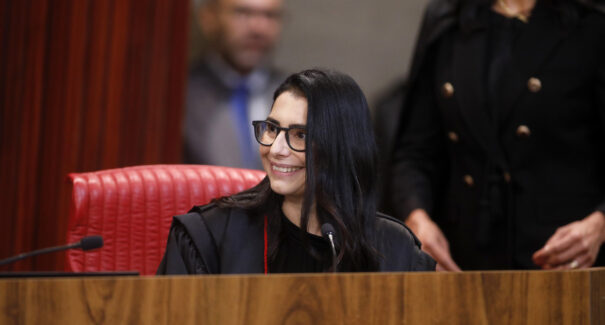 Ministra do TSE pede vista e interrompe julgamento de cassação de Wellington do Curso e Fernando Braide