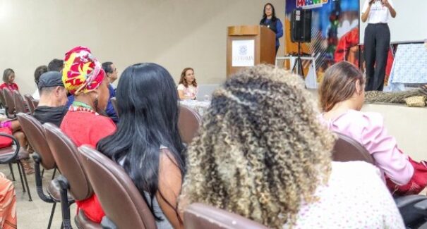 Guias de turismo compartilham experiências das Expedições de Turismo em encontro no Ceprama