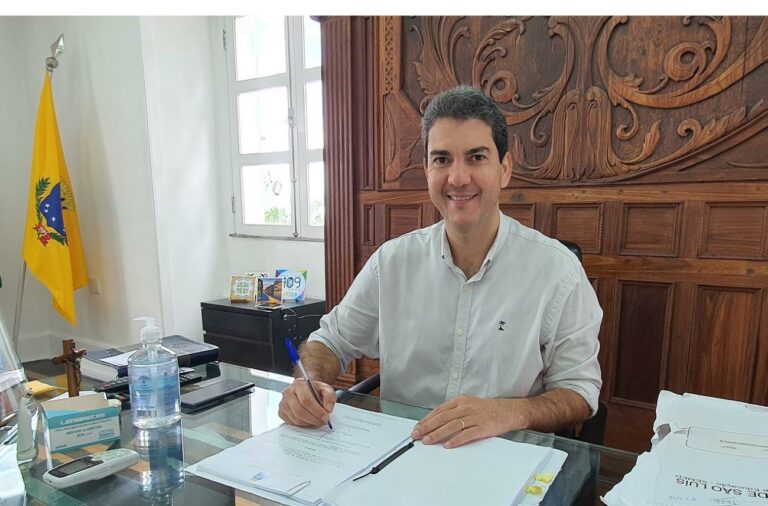 Documento afirma que o prefeito estaria atuando de forma seletiva (Foto: Reprodução)