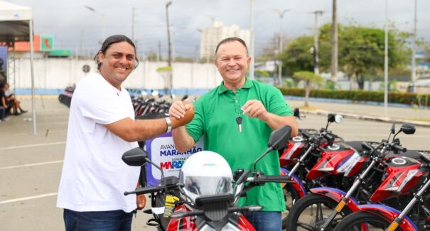 Governo do Estado inicia entrega de motos e kits de trabalho do programa Avança Maranhão