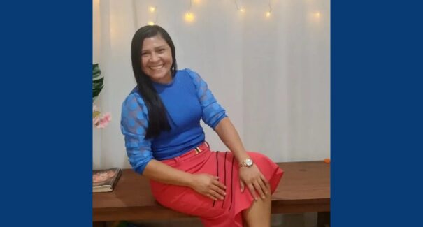 Mulher é encontrada morta dentro de casa; ex-companheiro está desaparecido