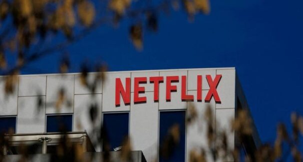 Netflix fecha acordo para comprar Warner Bros. por US$ 82,7 bilhões