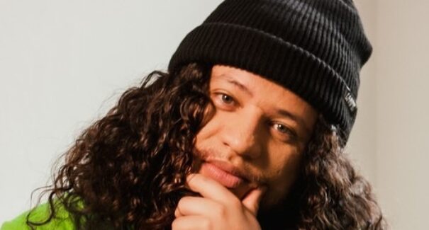 Rapper cearense Rapadura agita o Festival Kebrada 2025