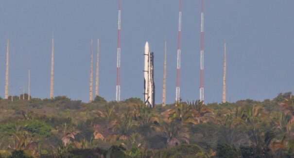 Sul-coreanos adiam primeiro lançamento comercial de satélites em Alcântara