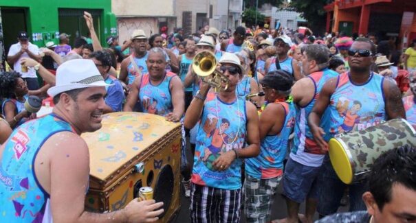 Roda de samba resgata tradições musicais da Madre Deus em São Luís