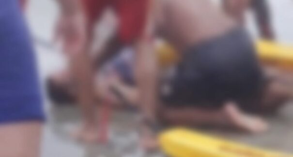 VÍDEO: homem morre ao tentar salvar sobrinho de afogamento na Praia do Araçagi