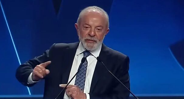 Lula diz que fim de sanção a Alexandre de Moraes é bom para o Brasil