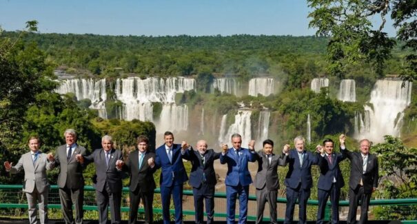 Mercosul: Lula abre 67ª Cúpula em Foz do Iguaçu com foco em democracia e crise regional