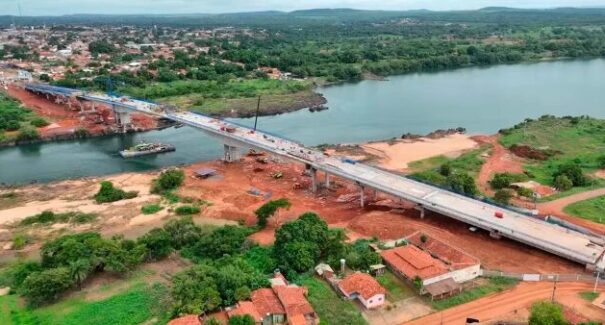 Nova ponte entre Estreito (MA) e Aguiarnópolis (TO) é entregue um ano após tragédia