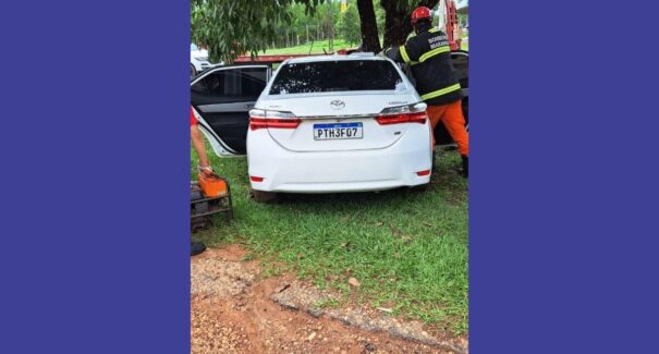 Acidente na BR-010 em Imperatriz deixa um morto após colisão contra árvore