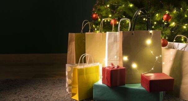 Vestuário lidera intenção de compra no Natal em São Luís