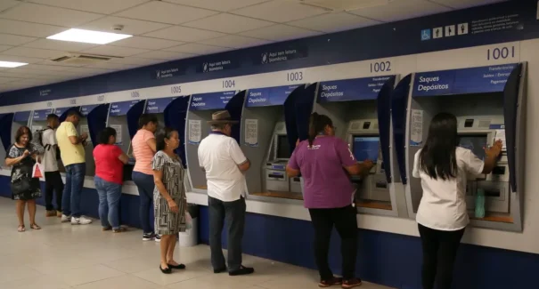 Justiça determina manutenção de agências bancárias e atendimento presencial no Maranhão