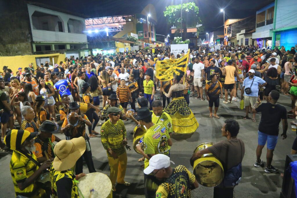 Pré-Carnaval começa com samba e tradição na Madre Deus no 1º dia do ano