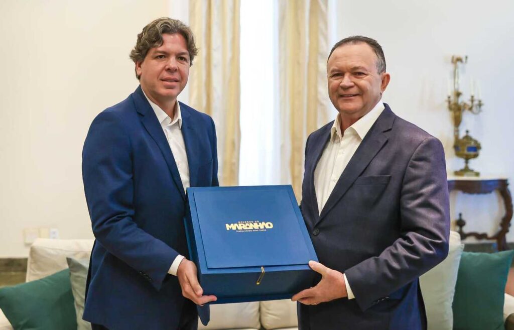 Ministro das Comunicações Frederico de Siqueira Filho e o governador Carlos Brandão (Foto: Divulgação)