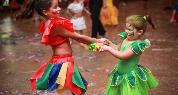Justiça define regras para presença de crianças e adolescentes no Carnaval em Açailândia