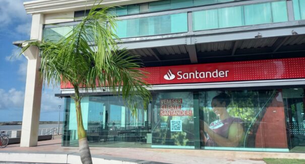 Santander abre vagas de emprego no Maranhão com salário a partir de R$ 7,3 mil