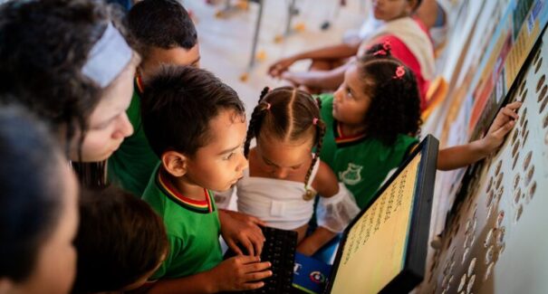 Programa federal amplia inclusão digital no Maranhão com mais de 300 laboratórios