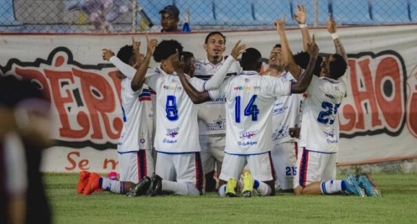 Em jogo de 4 expulsões, Maranhão bate o Imperatriz e continua líder