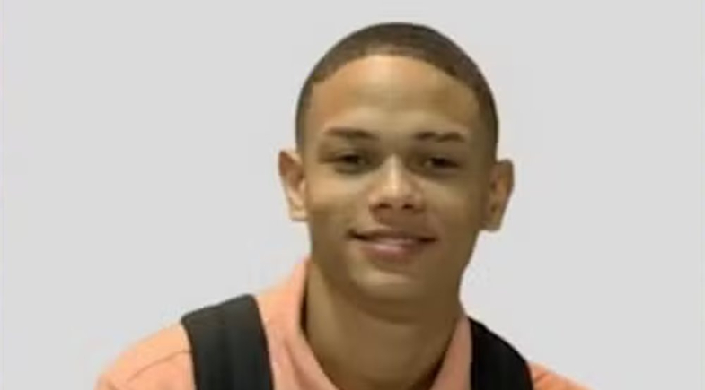 Dalton Henrique Bacelar Santos, de 16 anos, foi morto com um tiro no rosto na tarde dessa segunda-feira (5) (Foto: Reprodução)