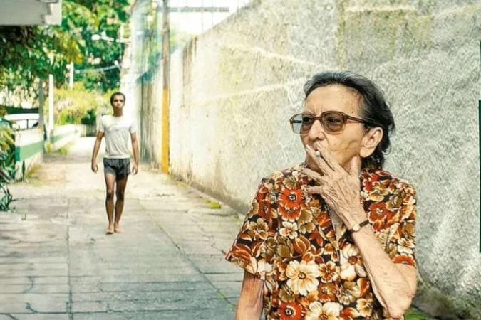 Mesmo sem data de estreia no streaming, o longa segue em cartaz e acumulando prêmios e indicações - (crédito: Instagram/ Reprodução)
