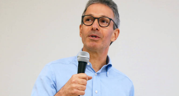 PL estuda Romeu Zema como vice de Flávio Bolsonaro para 2026