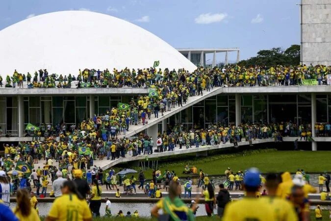 Golpistas do 8 de Janeiro de 2023: Ato convocado pelo governo defenderá democracia e soberania dos países - (crédito: Marcelo Camargo/Agência Brasil)
