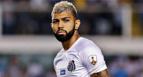 Gabigol está de volta ao Santos; atacante fica no clube até o fim de 2026