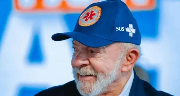Lula anuncia R$ 1,4 bilhão para ampliar produção de vacinas no Instituto Butantan