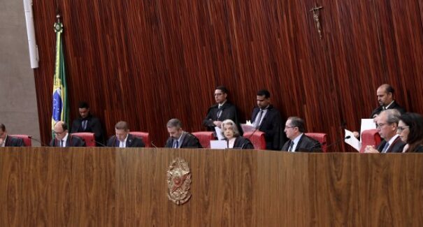 TSE homologa plebiscito do Passe Livre na Ilha
