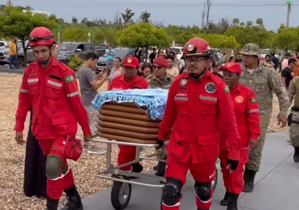 Comoção marca cortejo de Seu Boinha em Balsas