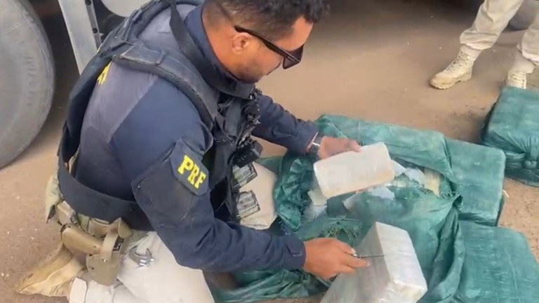 Operação apreende 245 kg de pasta base de cocaína em Balsas (MA)