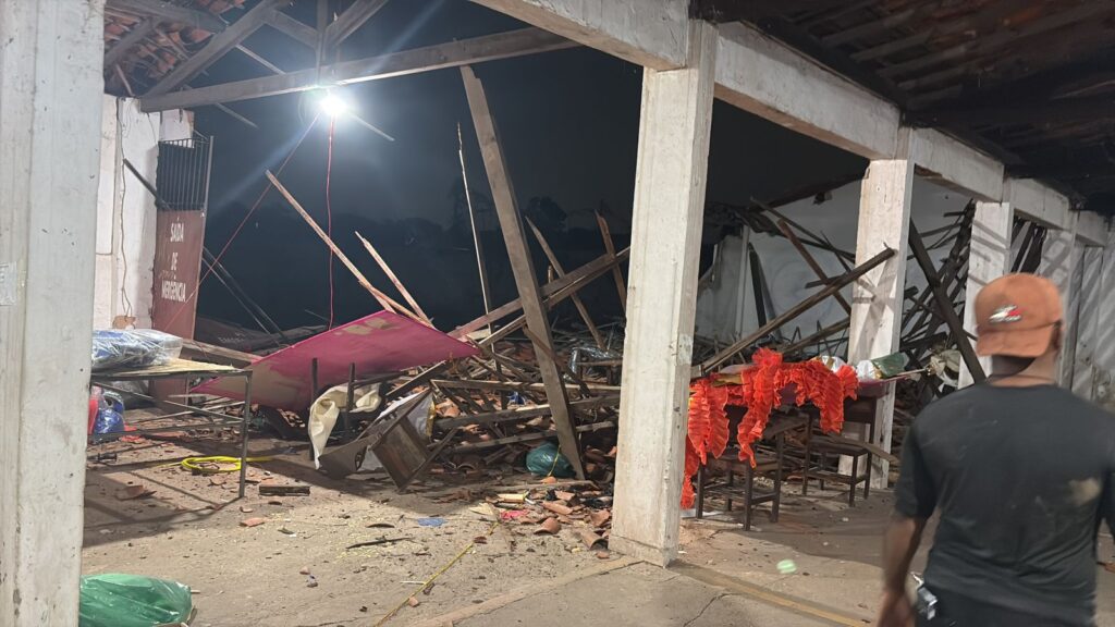 Vídeo: teto e muro de clube desabam e deixam feridos na Cohab, em São Luís
