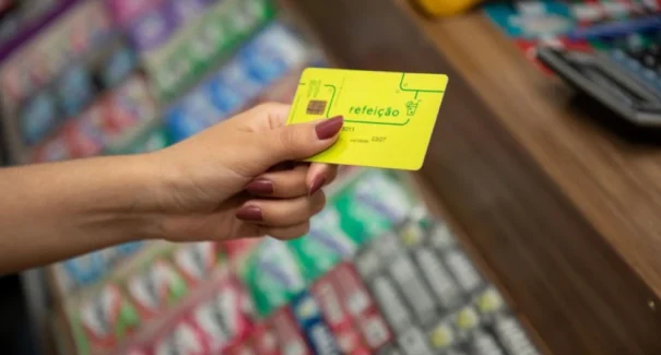 Novas regras do vale-alimentação e refeição passam a valer a partir desta terça (10)
