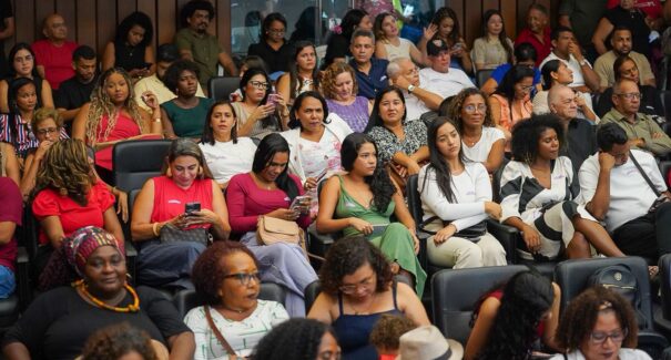 Prêmio Manoel da Conceição celebra 46 anos do PT e homenageia Cricielle Muniz