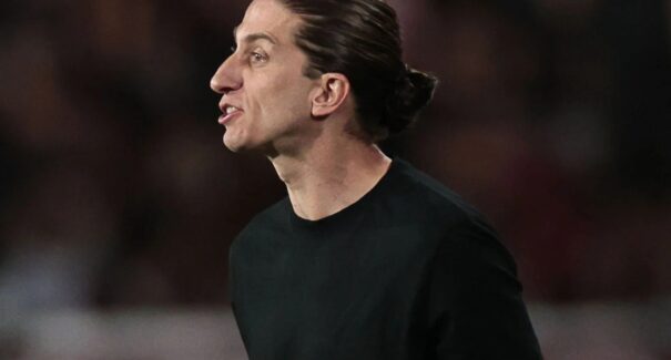 São Paulo demite Hernán Crespo e torcida elege Filipe Luís como sucessor ideal