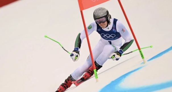 É ouro: Lucas Pinheiro conquista 1ª medalha brasileira nos Jogos de Inverno