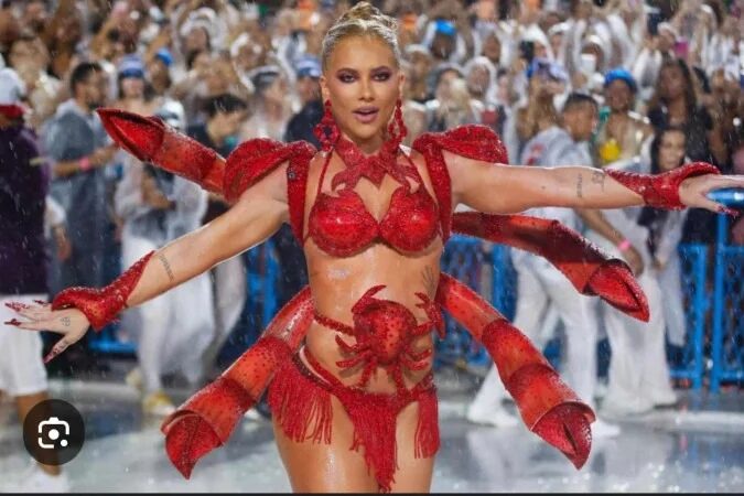 A influenciadora Virginia Fonseca, durante desfile do carnaval do Rio de Janeiro 2026 - (crédito: Foto reprodução internet)
